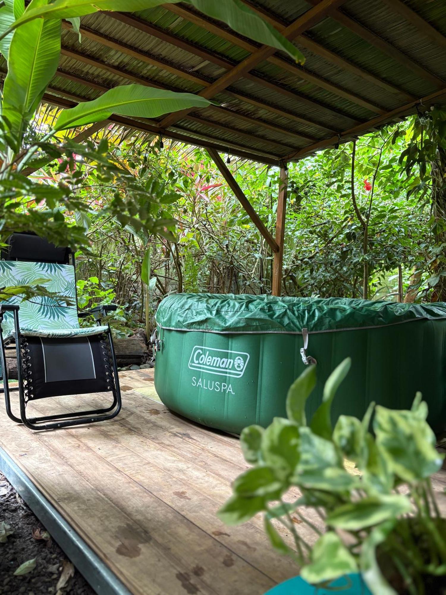 ホテル Organico Punta Riel カウイータ エクステリア 写真